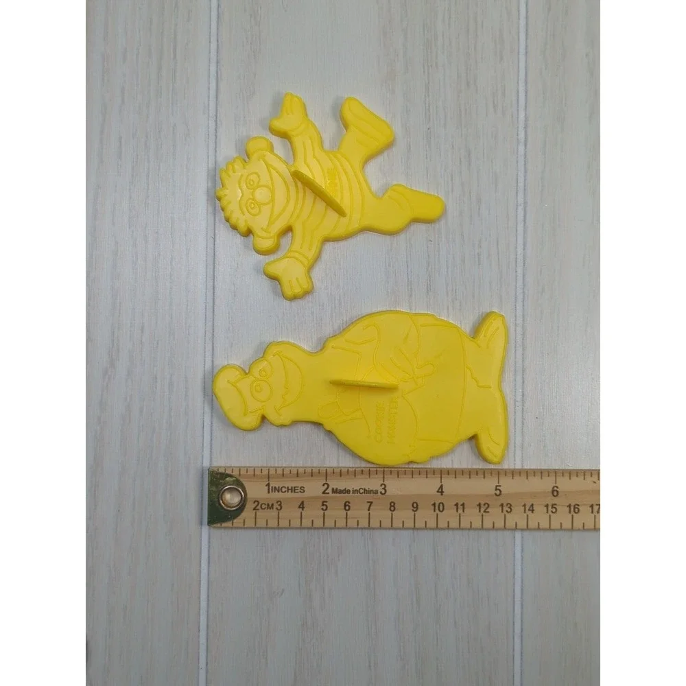 Sesame street vintage cookie cutters Ernie Bert Big Bird Cookie Monster Wilton
